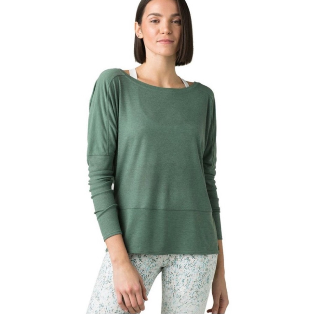 prAna Kaila Green Long Sleeve Top with Back-V EXCELLENT condition